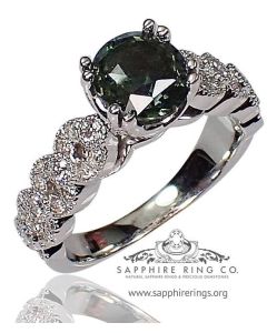green sapphire engagement ring for diamond side stones