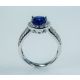 18kt white gold and blue sapphire and diamonds ring 