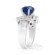 Unheated Round Cut Sapphire Ring, 5.04 ct 18kt GIA Certified 