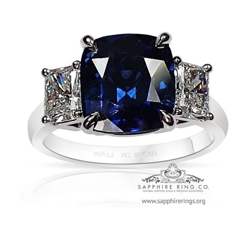 Royal blue Sapphire Ring 