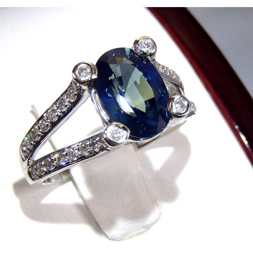 5 grams blue sapphire 