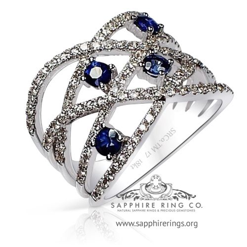 18kt White gold ring with blue Sapphire and diamonds