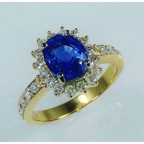 Blue Natural sapphire and Gold ring 