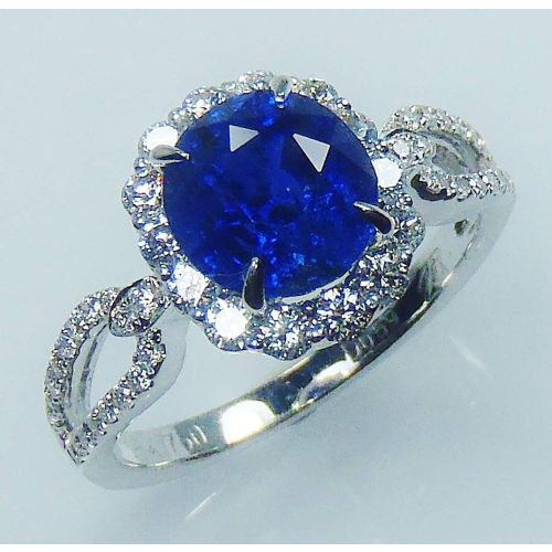 18kt White Gold and blue sapphire 