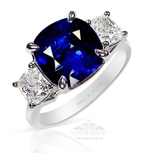 Vivid blue sapphire and diamonds platinum ring