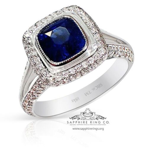 Rich Blue sapphire and diamods ring 18kt gold