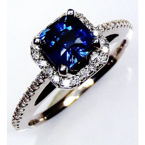 3 grams blue sapphire ring 