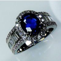 4 tcw blue Sapphire 