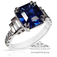 Blue sapphire ring Asscher Cut 
