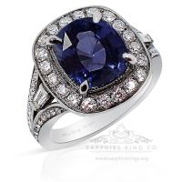 Violet to Purple sapphire and diamonds ring 