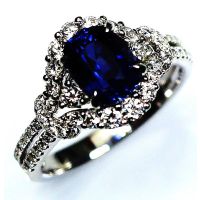 18 kt  blue sapphire 