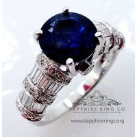 Round Cut sapphire ring