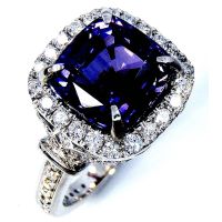 Bluish Violet to Purple sapphire 